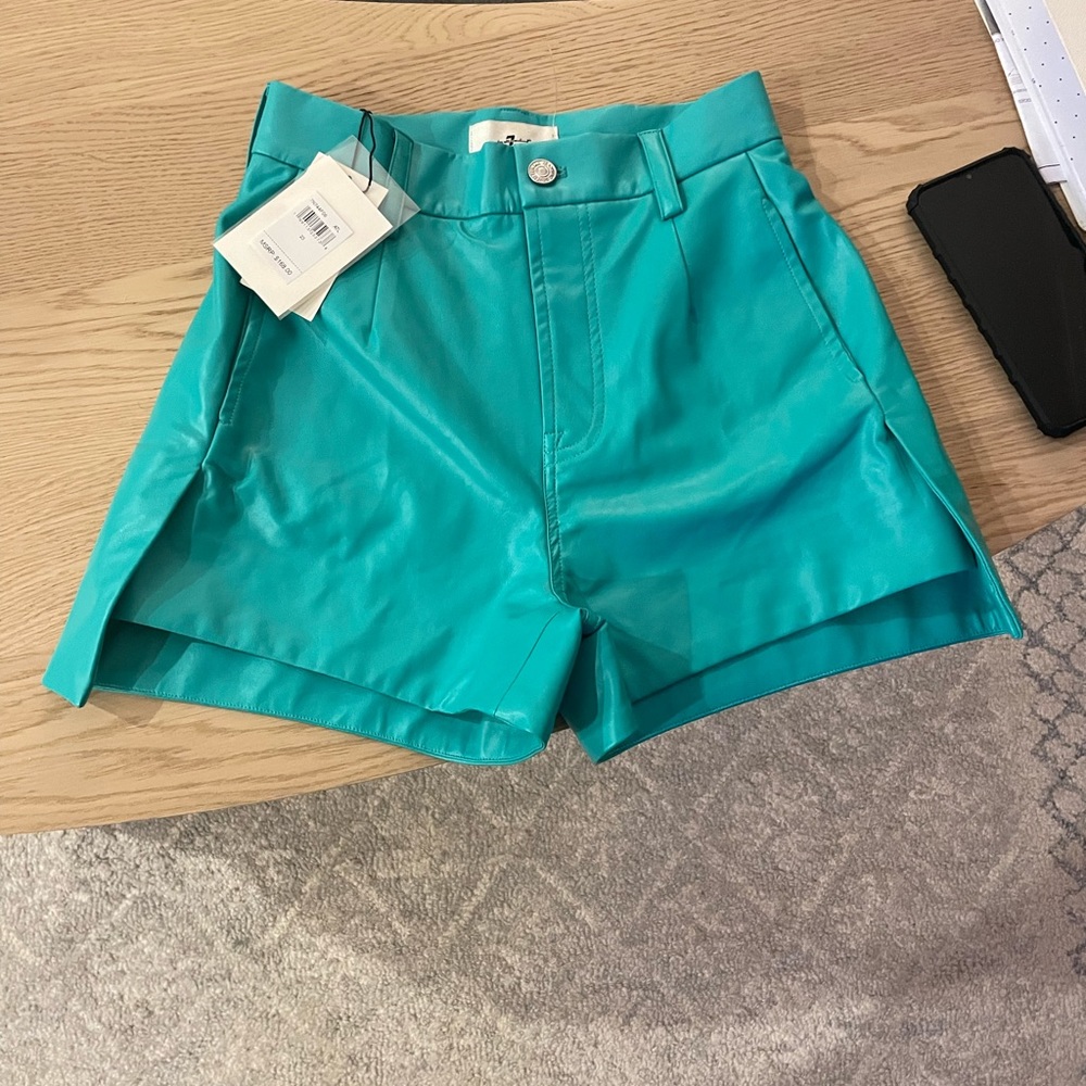 Women shorts, leather